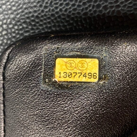 Chanel Classic Caviar Jumbo Single Flap CF Black GHW (13***96) cc419 - Picture 9 of 10